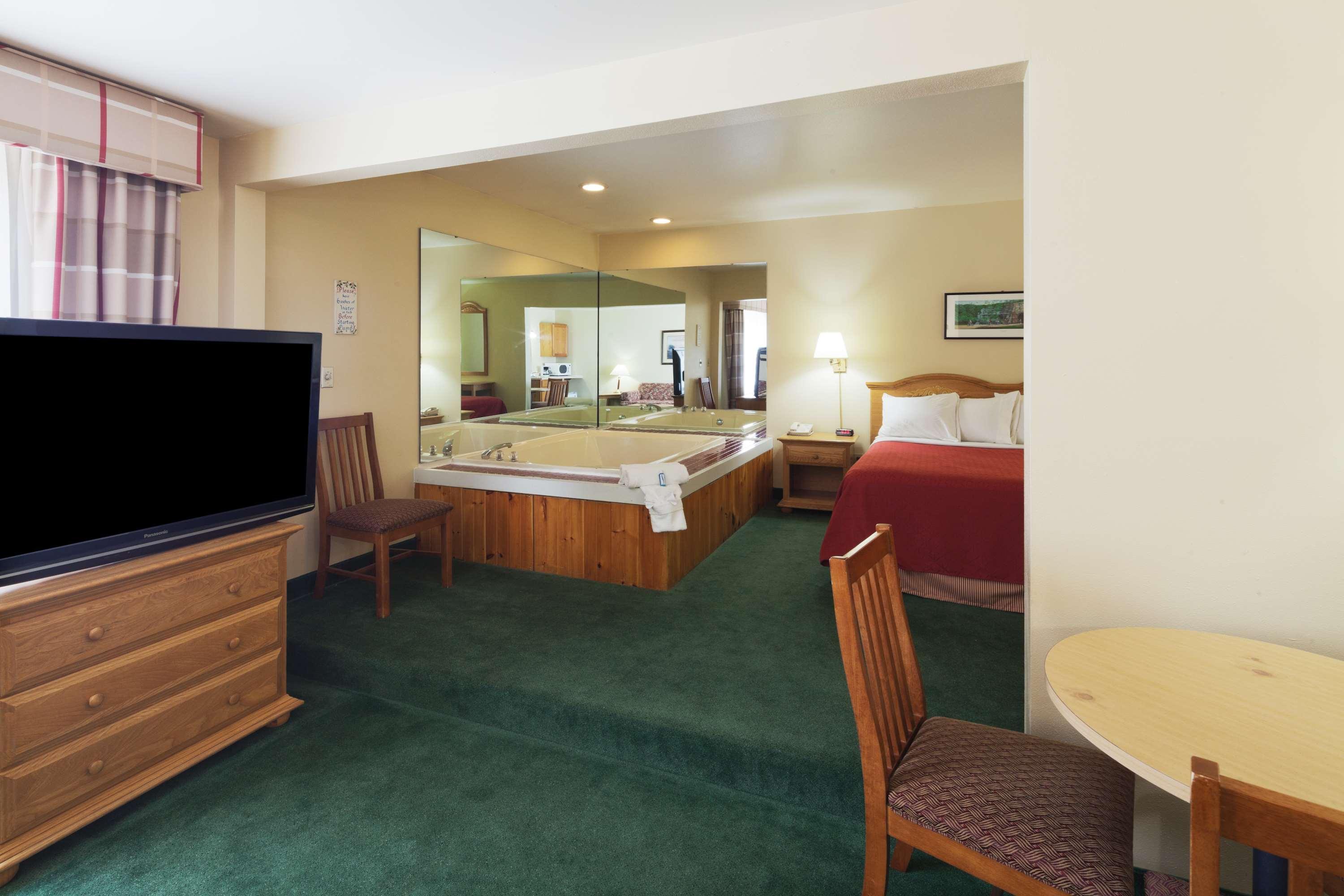 Country Inn & Suites By Radisson, Sparta, Wi Экстерьер фото