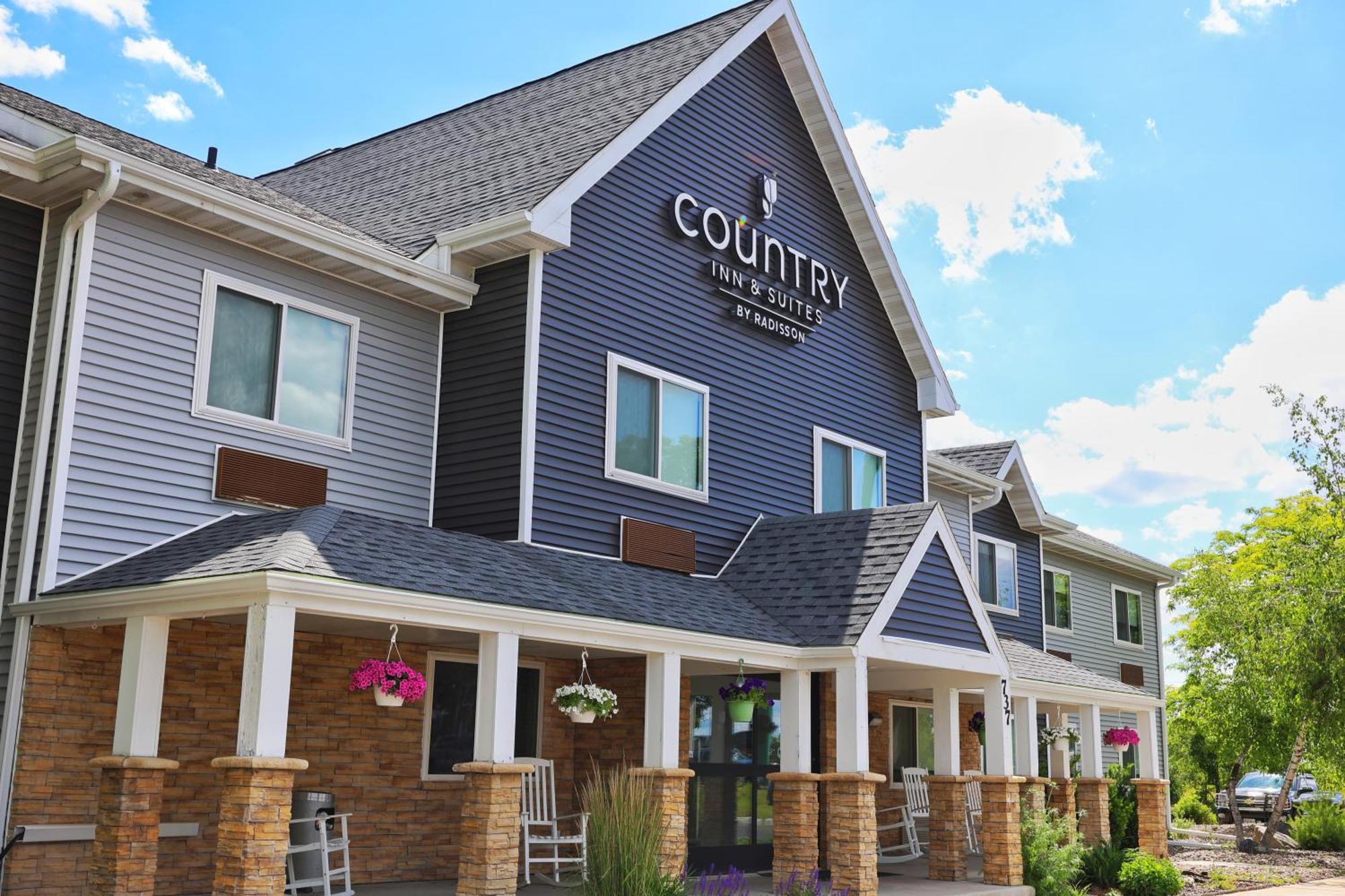 Country Inn & Suites By Radisson, Sparta, Wi Экстерьер фото