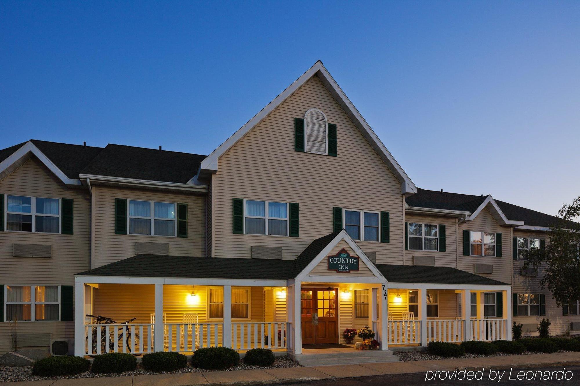 Country Inn & Suites By Radisson, Sparta, Wi Экстерьер фото
